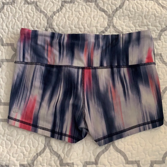 Lululemon spandex shorts! - Picture 2 of 2